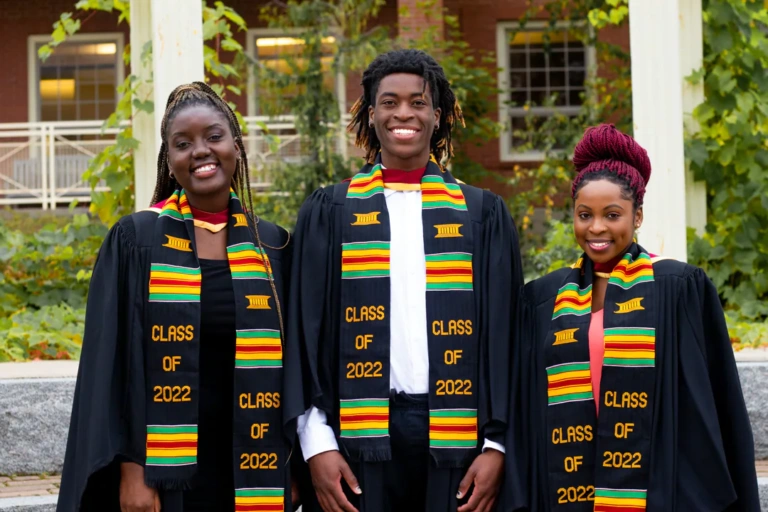 Kente Graduation Stole: Significance in Black Academics